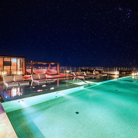 Kensington Jeju Hotel エクステリア 写真 The rooftop pool at the hotel