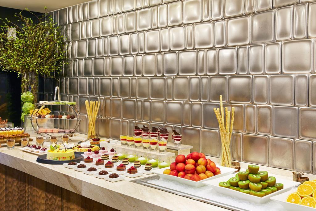 Kensington Jeju Hotel エクステリア 写真 A dessert buffet