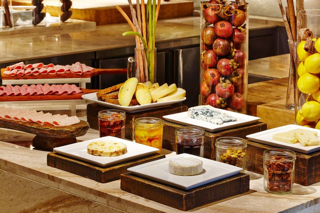 Kensington Jeju Hotel エクステリア 写真 A cheese platter